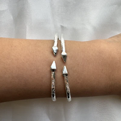 Better Jewelry Pyramid .925 Sterling Silver West Indian Bangles, 1 pair - Image 1 of 4