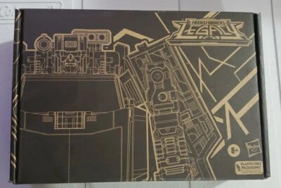 DK-3 BREAKER Transformers Legacy Deluxe Generations Selects Hasbro Autobot New - Image 1 of 2