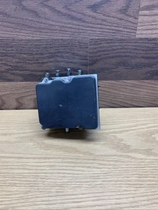 Módulo de control de bomba ABS 128 15H5 27536AG31A Subaru Outback Legacy 2004-09 - Imagen 1 de 4