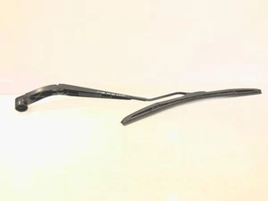 2019 Chevrolet Camaro Front Windscreen Wiper 12B8785 3.6 Petrol 241kw 28177094 - Picture 1 of 5