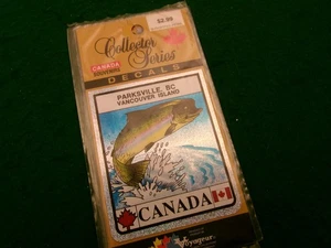 Calcomanía de recuerdo Parksville BC Canadá motivo salmón  - Imagen 1 de 2