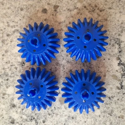 Vintage 1992 Gearios Tupperkids Tuppertoys Tupperware LOT Of 4 Wheels - Image 1 of 2