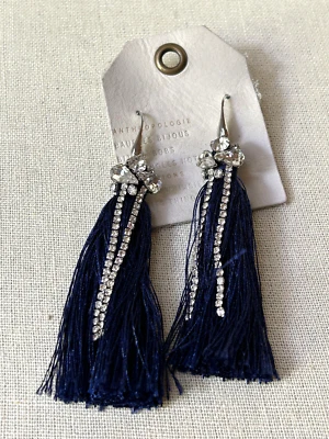 PENDIENTES ANTHROPOLOGIE BORLAS AZULES PEDRERÍA GANCHO BRILLANTE ETIQUETA NUEVA $38 Foto 1 de 3