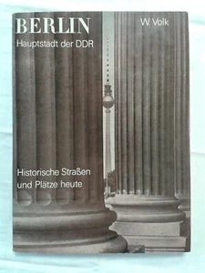 Berlino-Capitale della DDR Historische Straße und Platz oggi volume fotografico 1975 - Foto 1 di 2