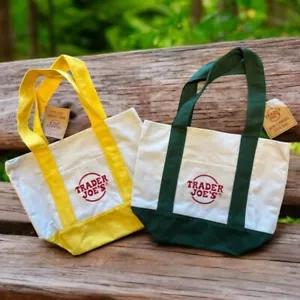 Trader Joe’s Mini Borsa CrewTote in Tela Set di 2 Nuove con Etichetta! Giallo e verde - Foto 1 di 4