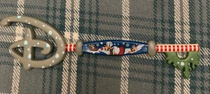 Disney Holiday Donald Key - Imagen 1 de 1