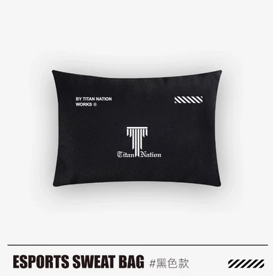 Titan "WOW" Hand Sweat Pad E-sports Sweat Grip Bag - Image 1 of 3