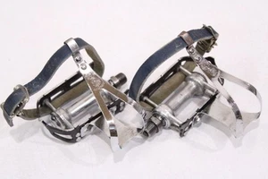 CAMPAGNOLO Vintage SUPER RECORD Titanium Shaft Quill Pedals with Toe Clips - Picture 1 of 6