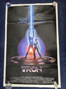 Vintage Original ~ TRON ~ Movie Poster 1982 Disney Jeff Bridges 27x41 EUC! - Bild 1 von 9