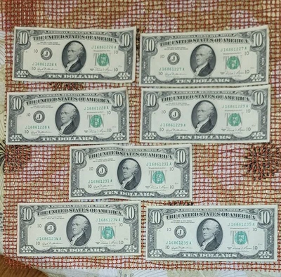 1981 - 7 $10 Uncirculated Notes Sequentially #! J16861226A - 1229A, 1231, 1234-5 - Image 1 of 3