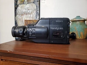 Sony CCD-F55 Handycam Video 8 Camcorder - PARTS ONLY - Picture 1 of 10