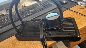 NZXT Kraken 240 RL-KN-240-B1 240mm AIO CPU Liquid Cooler - READ - Bild 1 von 2