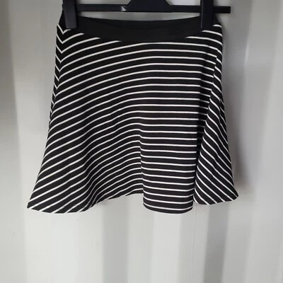 Quiz Womens Black & White Stripe Mini Skirt UK Size 10 - Image 1 of 4