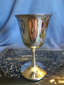 Vintage Silver Plated Wine Glass "SHERIDAN TAUNTEN SILVERSMITH LTD 5 1/2” Tall - Picture 1 of 10