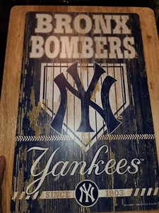 NEW YORK YANKEES BRONX BOBMER DISTRESSED WOOD SIGN 17X11 INCHS - Picture 1 of 5