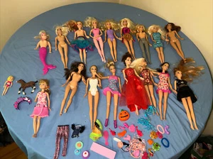 vintage bulk barbie dolls clothes and accessories Lot - Picture 1 of 14