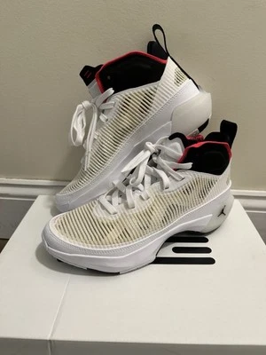 Zapatos Nike Air Jordan XXXVII GS para niños talla 6 años. Foto 1 de 4