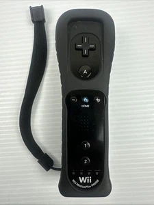 Genuine Nintendo Wii Motion Plus Black Remote With Silicone Cover Oz Seller - Picture 1 of 5