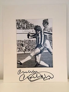 RARE Malcolm Macdonald Newcastle United  Signed Photo Display + COA AUTOGRAPH - Picture 1 of 3