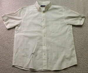 Roundtree & Yorke Button Down Shirt Men's MEDIUM White Short Sleeve - Picture 1 of 6