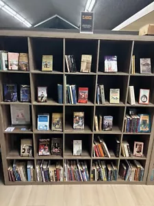 Book Lot From Our “Classics” Category, Random Lot Of 10 - Picture 1 of 6