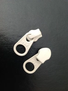 Juego de cinco tirones ocultos con cremallera inversa ykk - Imagen 1 de 4