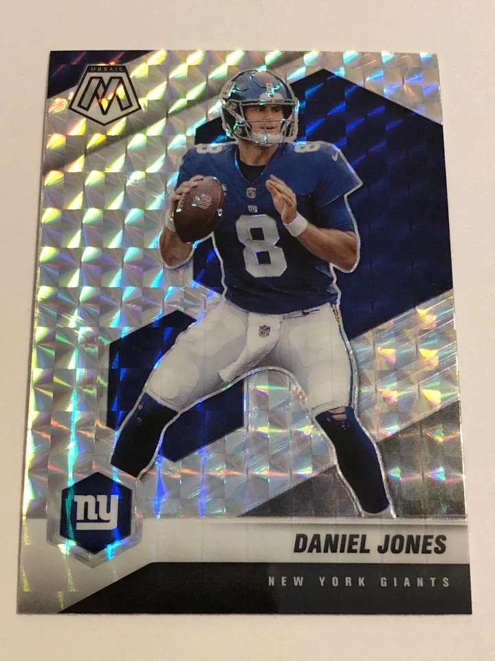 2021 Panini Mosaic Football Mosaic Prizm #149 - Daniel Jones - New York Giants - Image 1 of 1