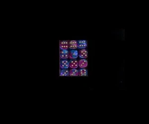 6 12MM CHX26828 BLUE PURPLE/GOLD D6 DICE WARHAMMER 40K NECROMUNDA - Picture 1 of 1