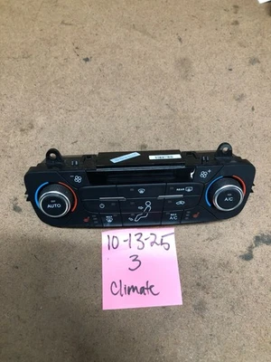 Оригинальный климат-контроль для обогревателя переменного тока 2017 Ford Escape Gj5t-18c612 температура - Изображение 1 из 4