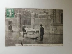 CPA 75 Inondations de PARIS - Quai de Passy - Sauvetage d'une femme - Imagen 1 de 2