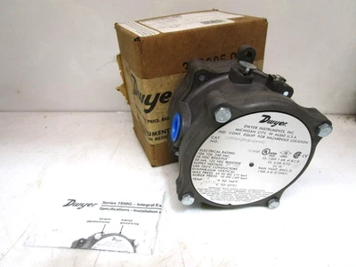 DWYER 1950G -20-B-24-NA DIFFERENTIAL PRESSURE SWITCH - Image 1 of 4