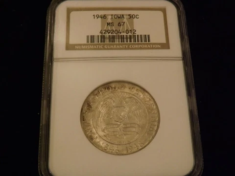 1946         IOWA         NGC  MS 67 Cover