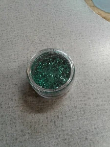 Face Body Glitter Party Makeup Green American Made Safe - Picture 1 of 2