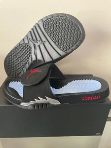 Jordan Hydro 5 Retro Slide Sandals Black Red Silver 555501-061 Mens - Picture 1 of 4