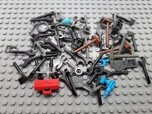 LEGO Lot of Assorted City Minifigure Tools and Accessories - Picture 1 of 1