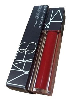 Deslizamiento labial de terciopelo NARS: disruptor rojo 2725, 0,2 oz 5,7 ml, nuevo en caja Foto 1 de 2