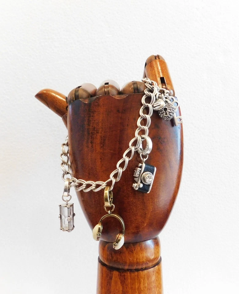 Браслет с брелоками Fossil Key Heart навесной замок с тремя съемными винтажными подвесками - Изображение 1 из 4