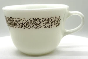 Taza de té de café marrón Pyrex Glass Woodland usada - Imagen 1 de 8