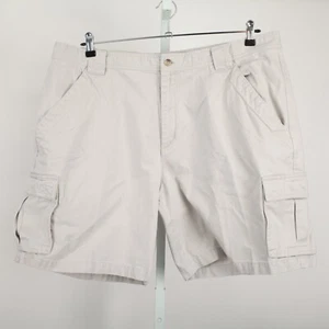 Columbia Cargo Shorts Mens 42 White Pockets Flat Front - Picture 1 of 8