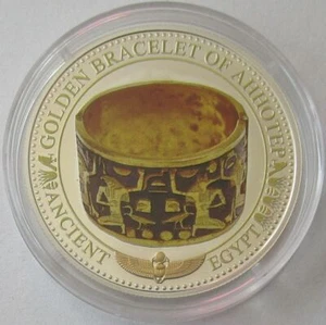 Brazalete de oro Islas Salomón 2 dólares 2017 antiguo Egipto de plata Ahhotep - Imagen 1 de 2