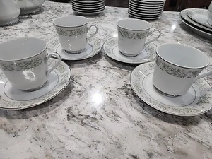 TAIHEI CHINA SPRINGTIME - JAPAN- SET OF 4 CUPS & 4 SAUCERS VINTAGE - Picture 1 of 7