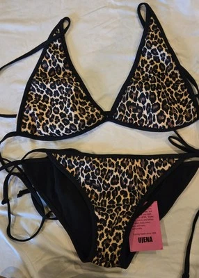 Nuevo con etiquetas Top de bikini triángulo con estampado de leopardo marrón y negro UjENA Foto 1 de 3