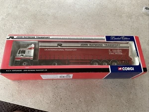 Modelo Corgi 75807 Man Curtainside escala 1:50 de John Raymond Transport Ltd. - Imagen 1 de 7