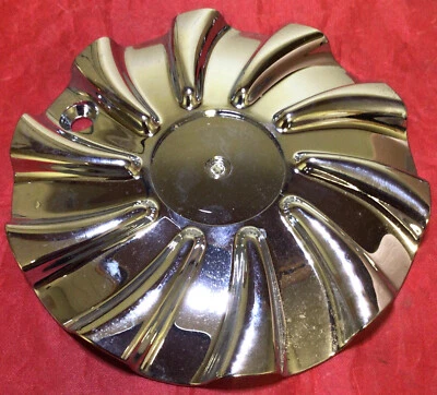 UNA TAPA CENTRAL CROMADA CONCEPT RUEDAS USADAS-171450 12361 Foto 1 de 2