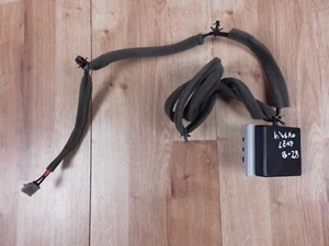 Nissan Leaf II MK2 2020 antenna antena GPS 282125SN1A - Zdjęcie 1 z 3