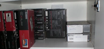 Casio Exilim EX-Z75,Verkaufe meine ga. Casio Sammlung die hier ist silber/silver - Bild 1 von 4