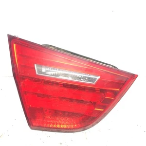 BMW 3ER E90 LCI 320D DIESEL INNENLEUCHTE HINTEN LINKS RÜCKLEUCHTE 2008-2011 - Bild 1 von 3