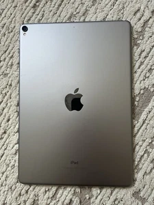 Apple Watch Series 8 iPad Pro Selling As One Lot Water Damage for Parts Only Lot - Picture 1 of 3