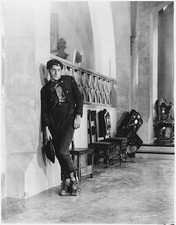 Joseph Schildkraut As Sandor In The 1932 Version Of The Film The Blue 1932 PHOTO