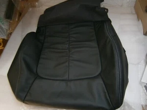 NISSAN XTRAIL T31 2008-10 LEATHER FRONT SEAT CUSHION TRIM NEW GENUIN 87320-JG39A - Picture 1 of 3